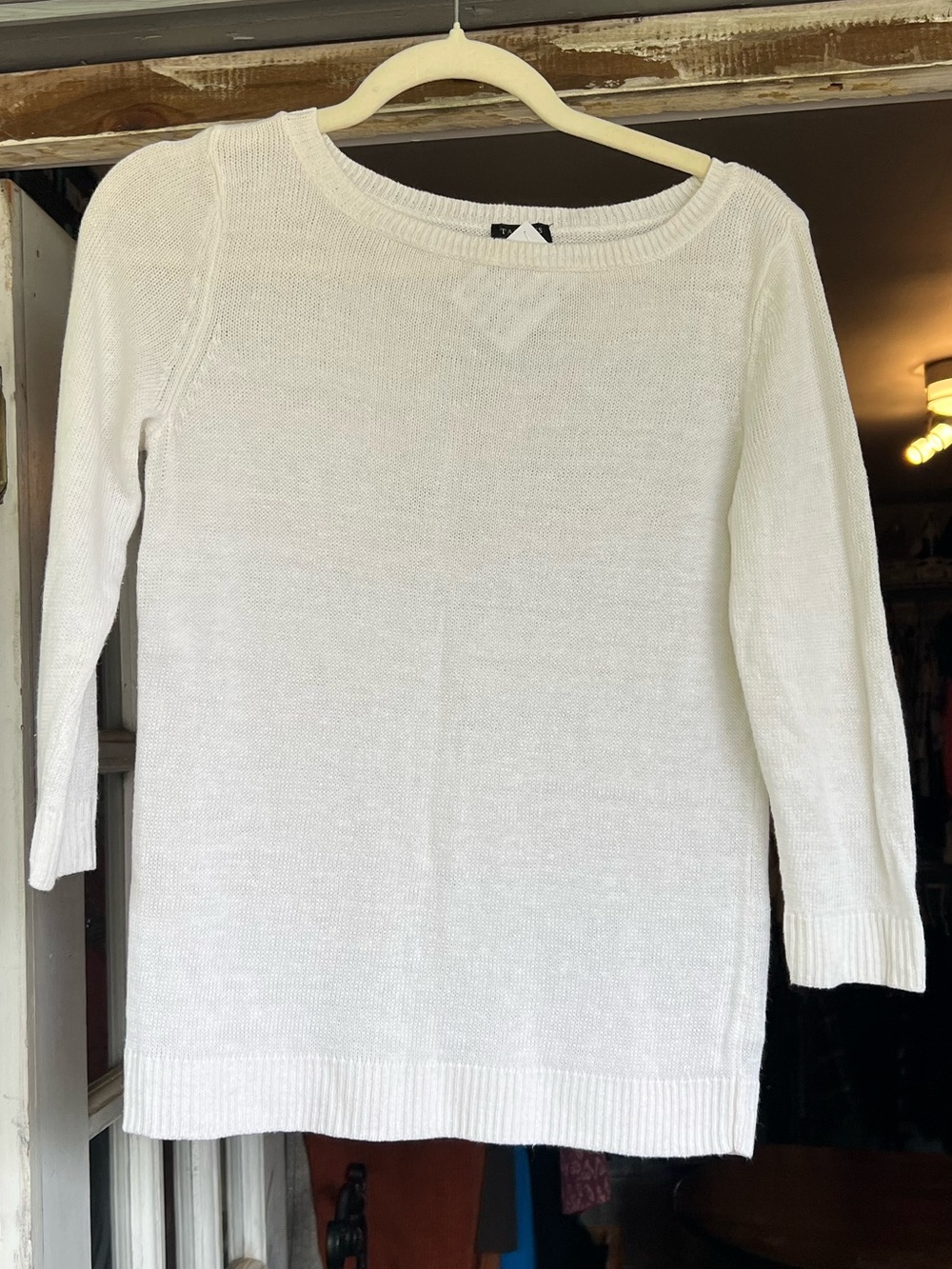 Talbots White 100% linen Boatneck top size SP